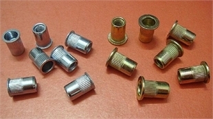 供應(yīng):小頭 平頭豎紋拉帽M6,華人螺絲網(wǎng)提供各種供應(yīng):小頭 平頭豎紋拉帽M6報價、價格、生產(chǎn)廠家、供應(yīng)商-東莞市方信五金制品