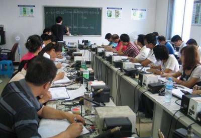 鄭州專業(yè)手機(jī)維修與計(jì)算機(jī)維修培訓(xùn)學(xué)校 開(kāi)啟高質(zhì)量技術(shù)職業(yè)之路